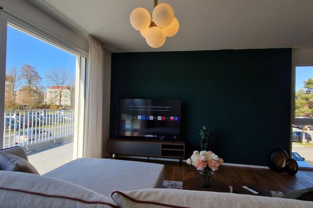 Visionary Hospitality Rothenburg, Lucerne - Premium Apartments With Free Parking, Washer, Kitchen, Terrace, 15' City Exterior foto