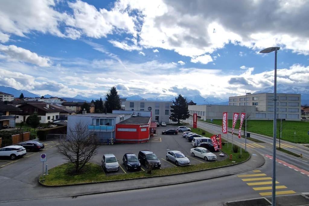 Visionary Hospitality Rothenburg, Lucerne - Premium Apartments With Free Parking, Washer, Kitchen, Terrace, 15' City Exterior foto